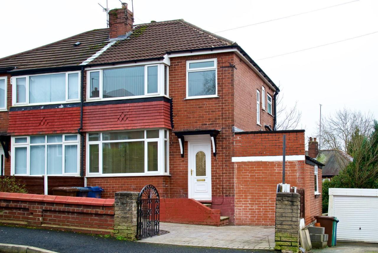 Beautiful Cozy Home With Free Parking Manchester Exterior foto