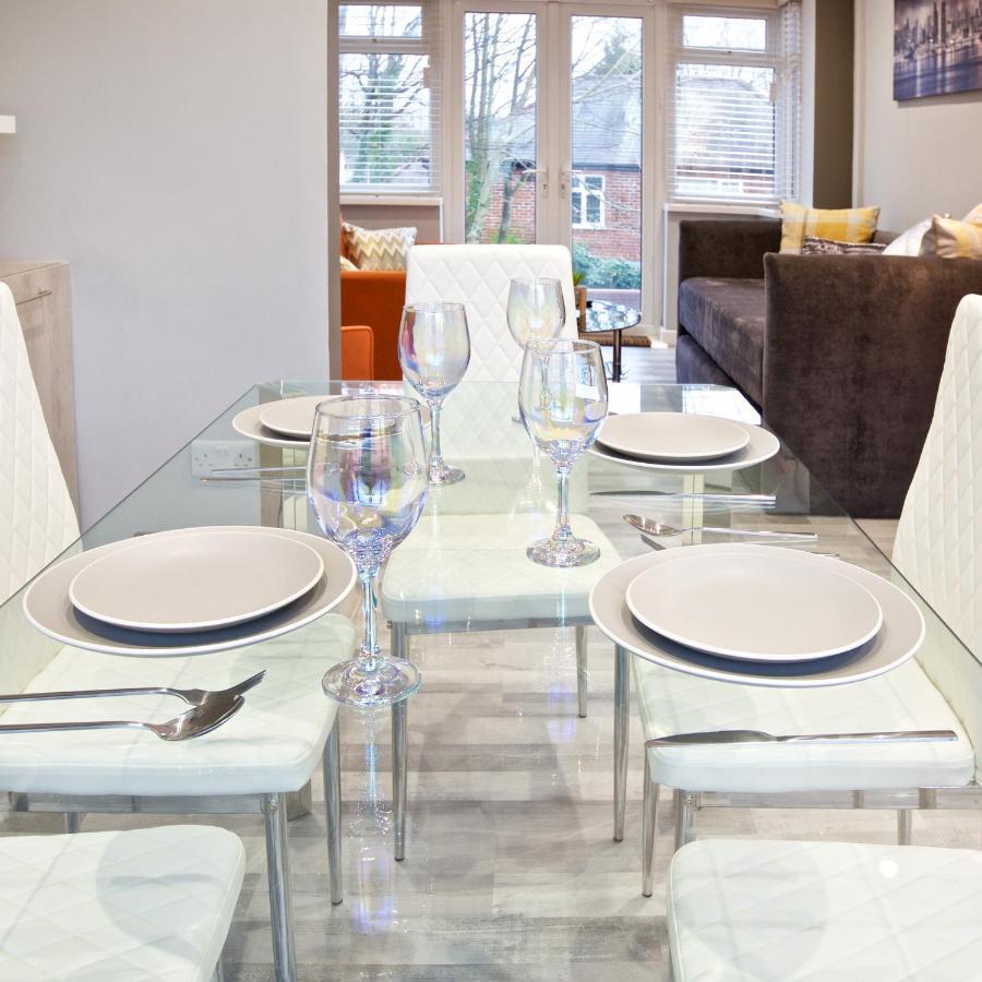 Beautiful Cozy Home With Free Parking Manchester Exterior foto